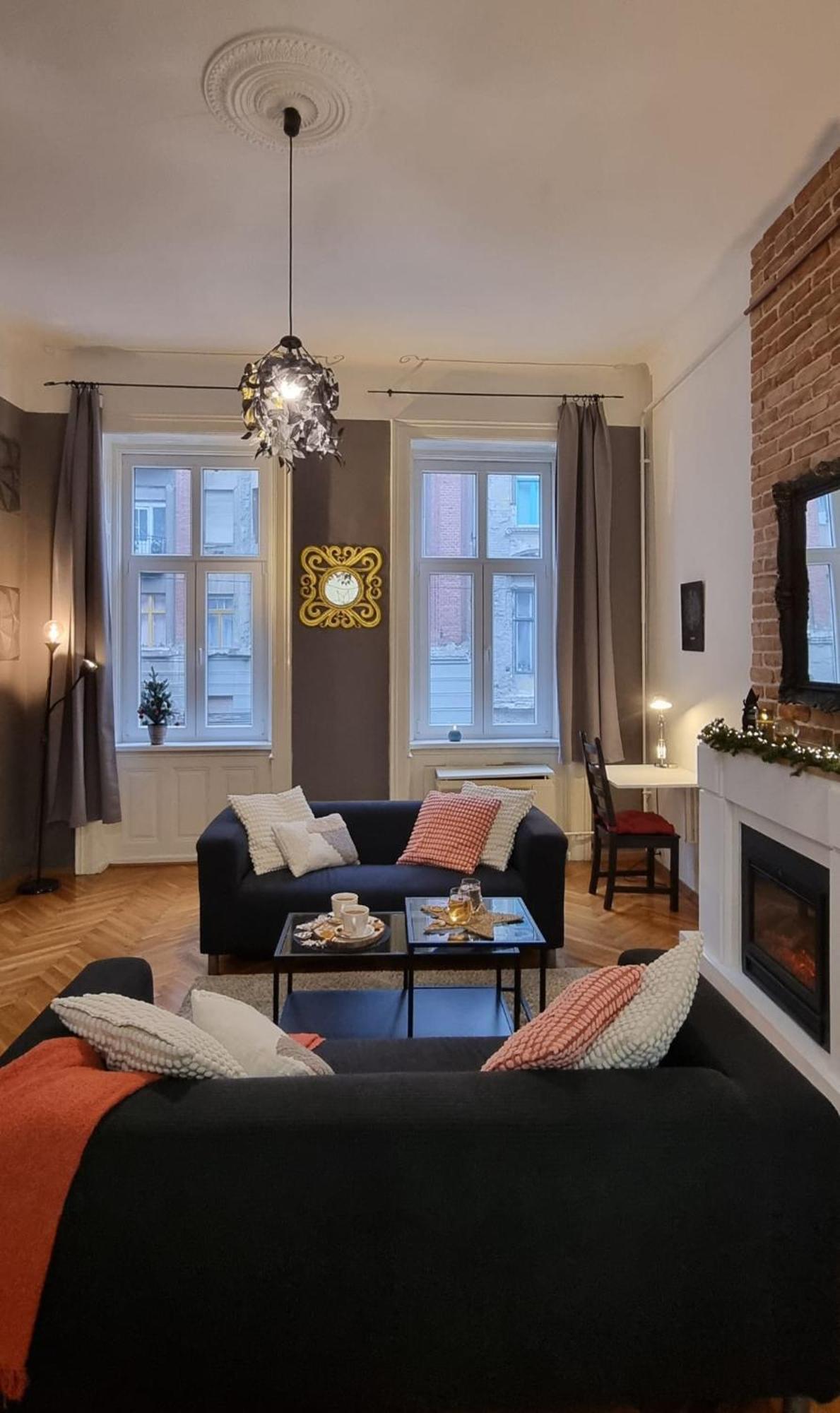 Your Place Apartman Budapest Exteriör bild